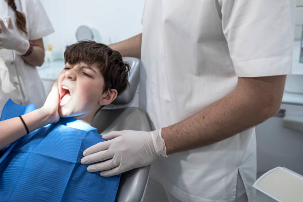 Best Dentist for Severe Toothache  in Peosta, IA